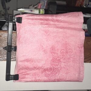 Pink finesse mini skirt